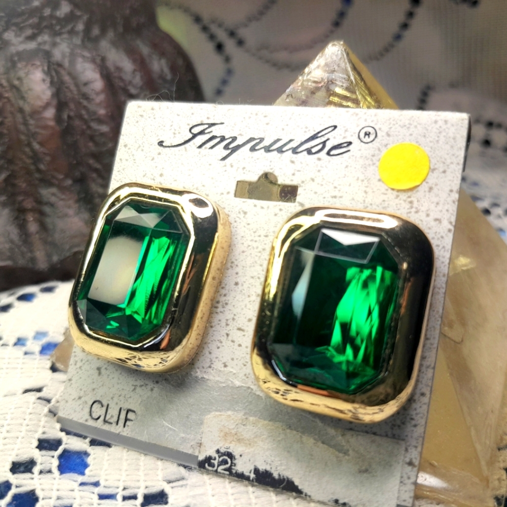 NWT NOS 80s Impulse Emerald Green & Gold Clip On Earrings